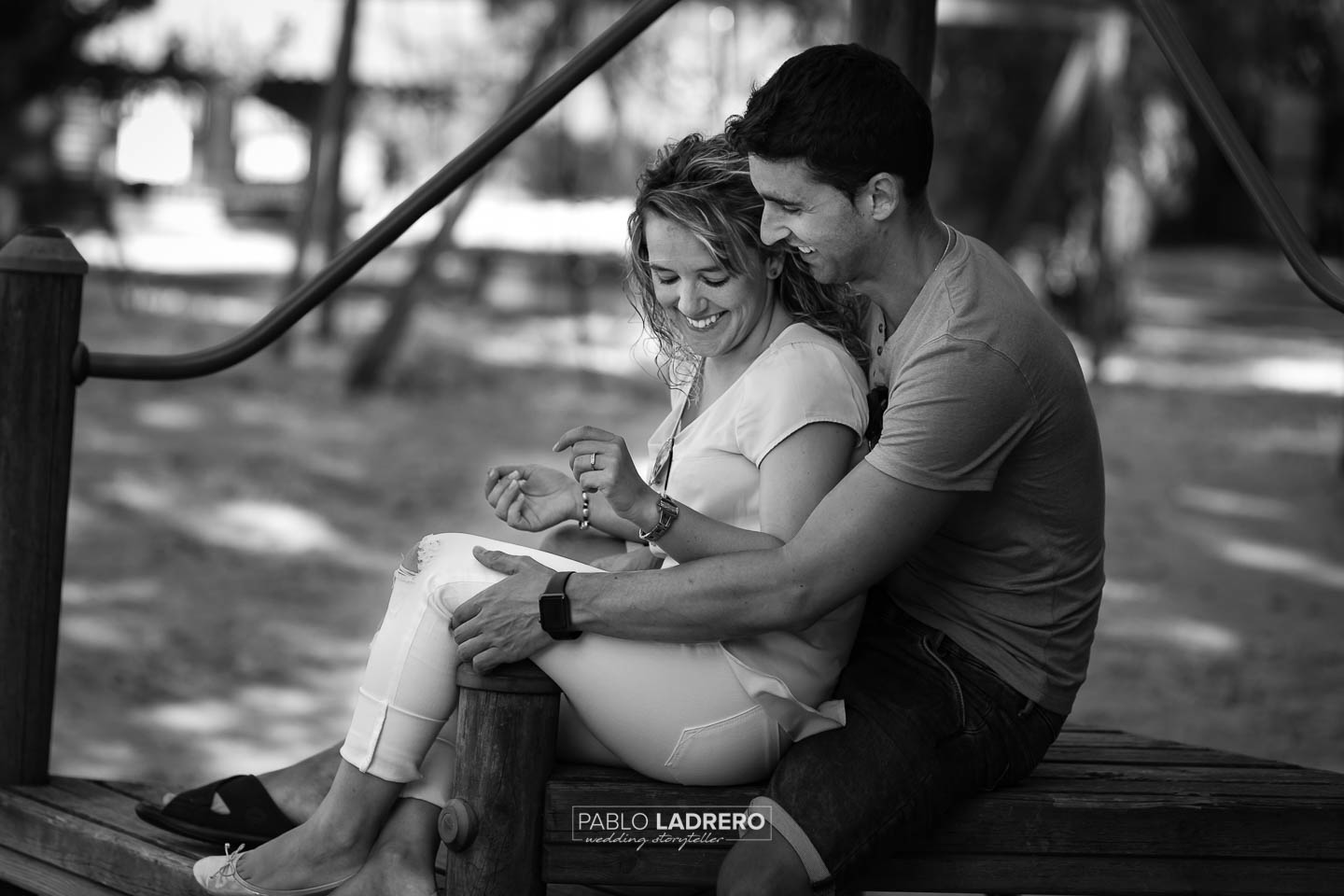 Fotografia-de-pre-boda-en-la-playa-Burgos-Castilla-y-Leon-realizada-por-el-fotografo-de-bodas-en-Burgos-y-Miranda-de-Ebro-Pablo-Ladrero-fotografo