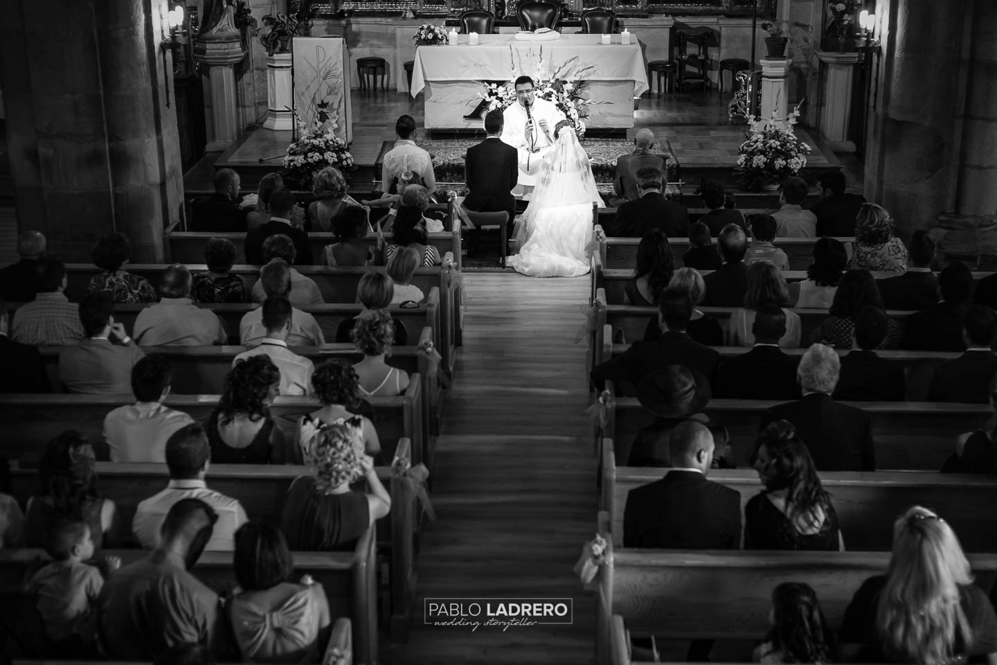 fotografia_de_boda_en_quintanar_de_la_sierra_burgos_realizada_por_el_fotografo_de_bodas_en_burgos_y_miranda_de_ebro_pablo_ladrero_fotografo