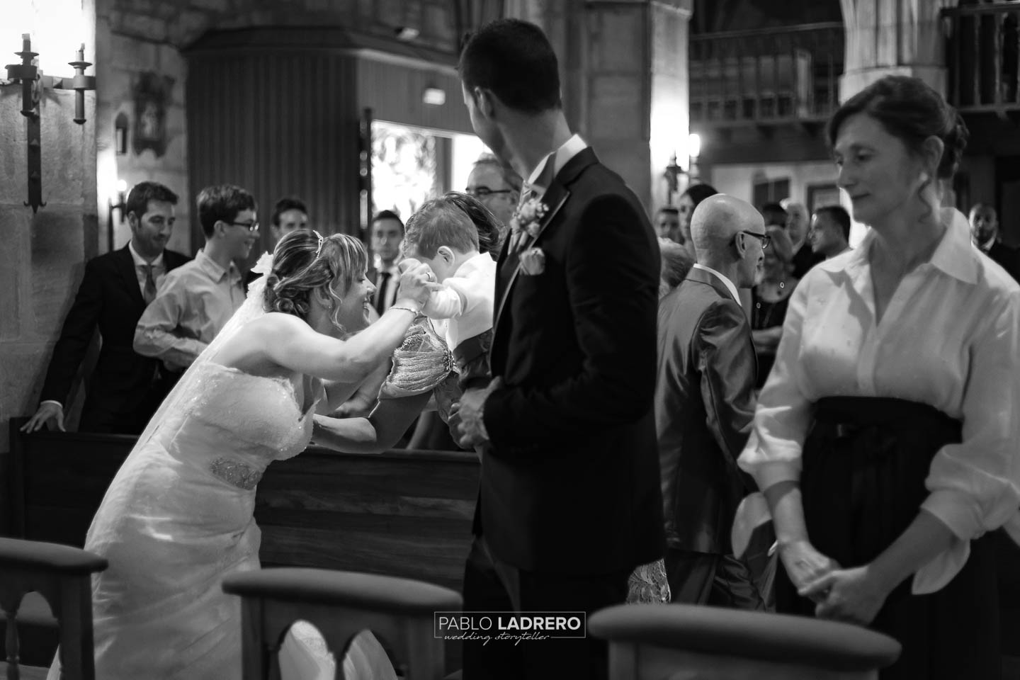 fotografia_de_boda_en_quintanar_de_la_sierra_burgos_realizada_por_el_fotografo_de_bodas_en_burgos_y_miranda_de_ebro_pablo_ladrero_fotografo